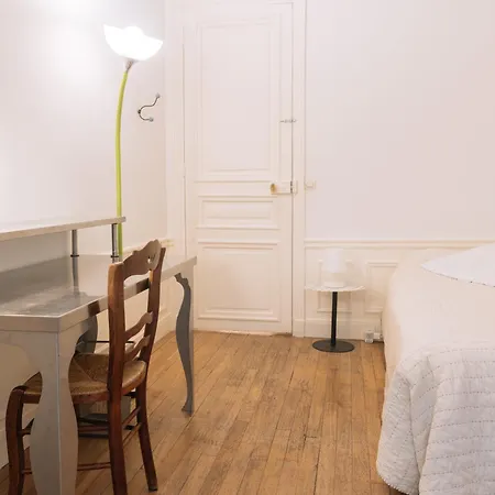 Apartamento Luxurious 4 Bedroom Next To The Eiffel Tower Paris