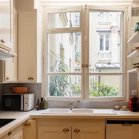 Luxurious 4 Bedroom Next To The Eiffel Tower Daire *