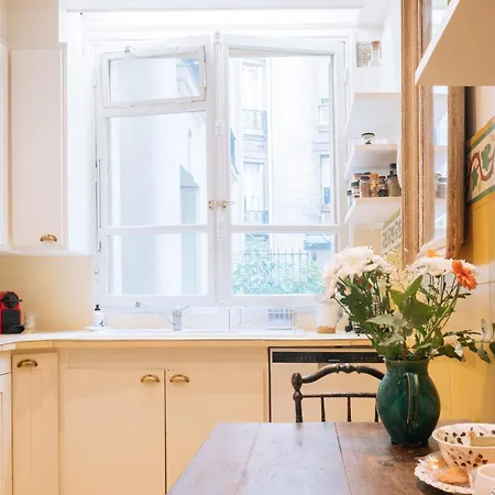 Apartment Luxurious 4 Bedroom Next To The Eiffel Tower Paris
